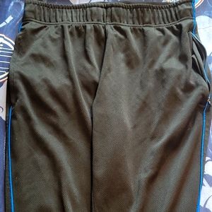 Aeropostale track pants in great condition